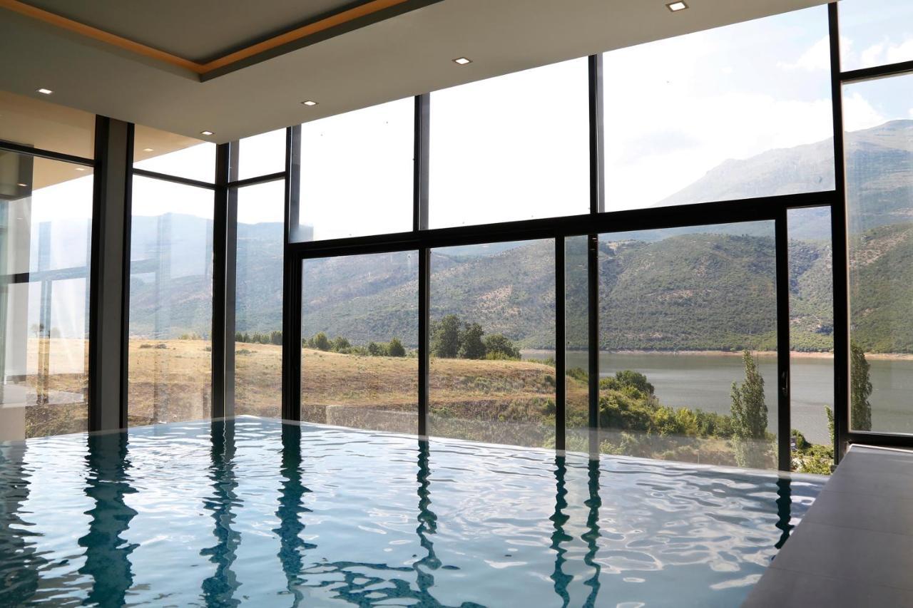 Hotel Lakeside Vermice Экстерьер фото