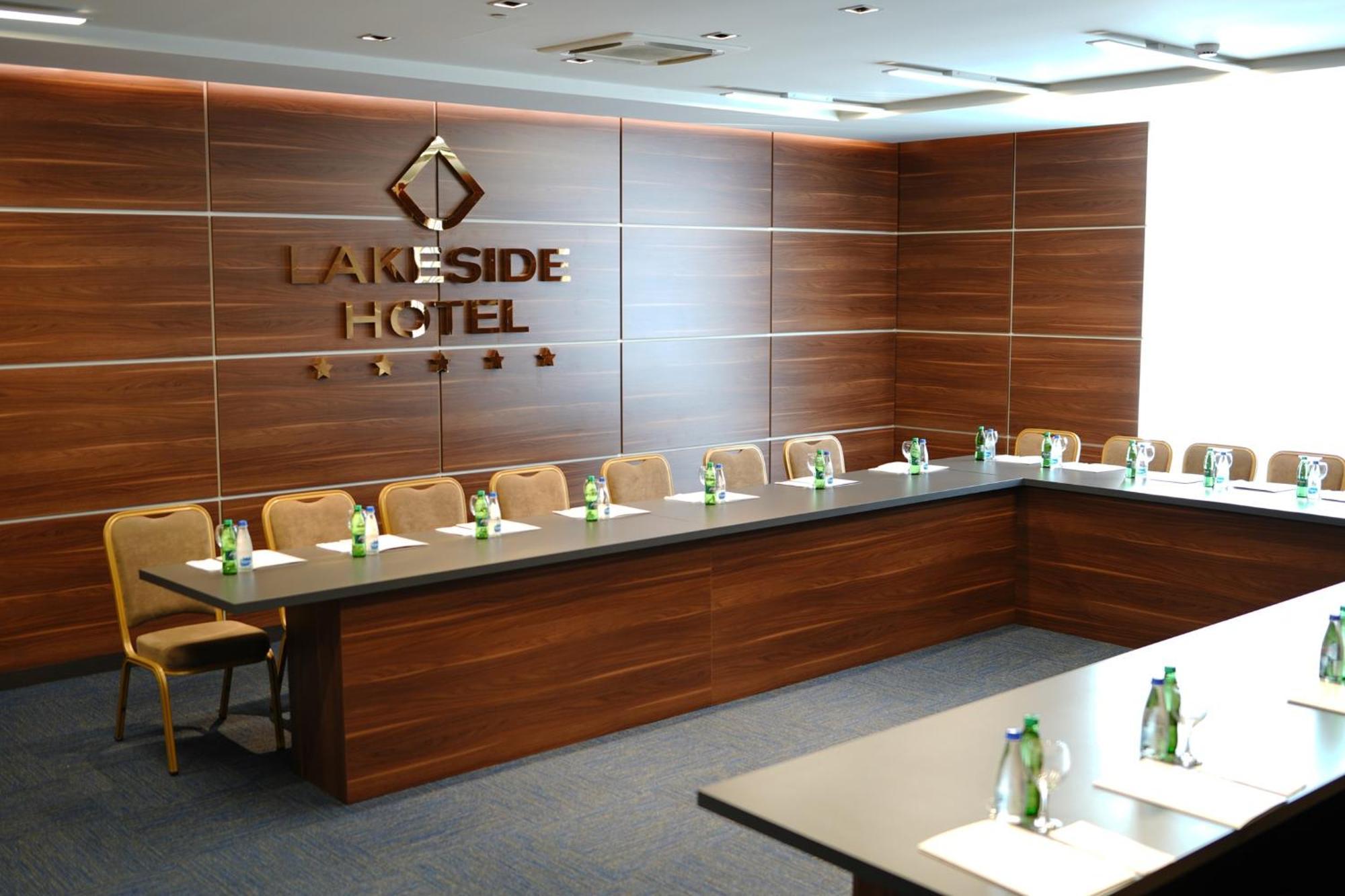 Hotel Lakeside Vermice Экстерьер фото