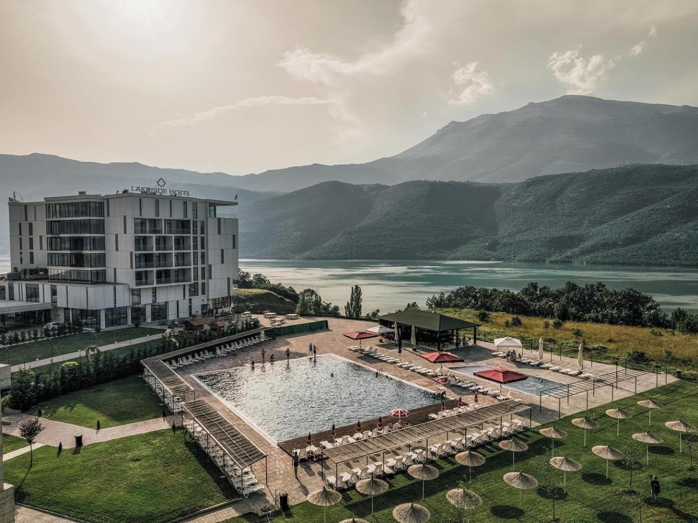 Hotel Lakeside Vermice Экстерьер фото